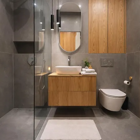 Apartment Designerski Wola - Parking Gratis - Klimatyzacja - Blisko Centrum - Smarttv