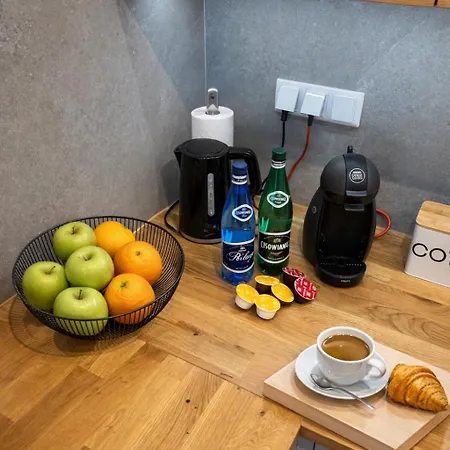 Designerski Wola - Parking Gratis - Klimatyzacja - Blisko Centrum - Smarttv