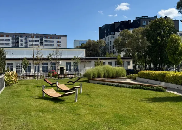 Designerski Wola - Parking Gratis - Klimatyzacja - Blisko Centrum - Smarttv Apartment